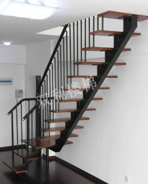 䓽Y(ji��)��(g��u)б������